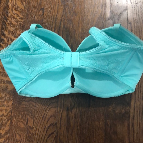 Victoria’s Secret Bra 34DD and M Panty - Set NWT - Picture 6 of 8